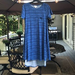 Lularoe NWOT XS blue and navy striped Carly